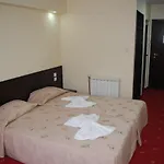 хилез Hilez Hotel