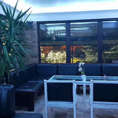 хилез Hilez Tryavna