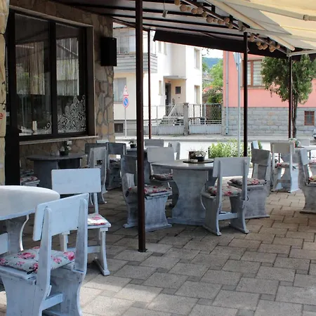 Hotel хилез Hilez Tryavna